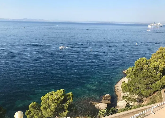 Golden Bay